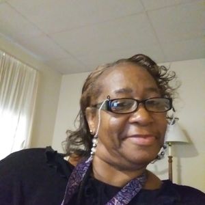 Meet your Posher, Deborah